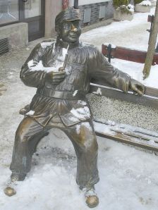 Monumento al Buen Soldado Svejk, en Sanok (Polonia)